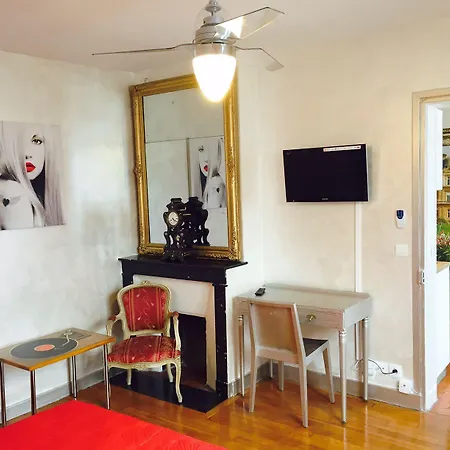 Le Pavillon