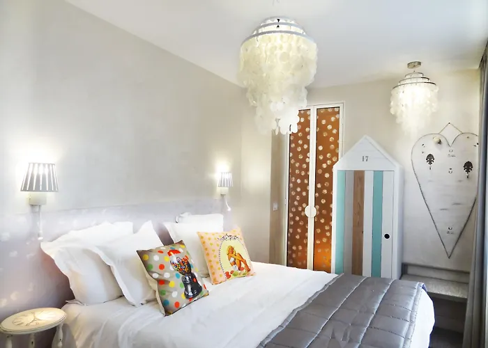 Отель Le Pavillon 3*