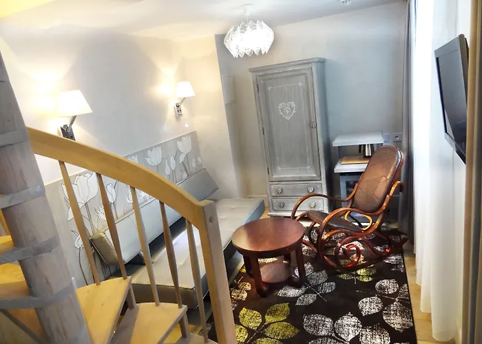 Le Pavillon Отель 3*