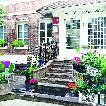 Le Pavillon