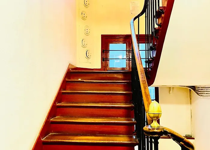 Le Pavillon 3* Παρίσι