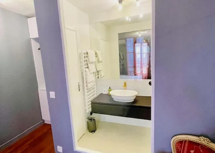 Le Pavillon 3* Παρίσι