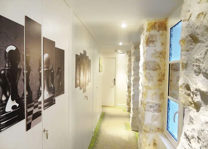 Le Pavillon 3*