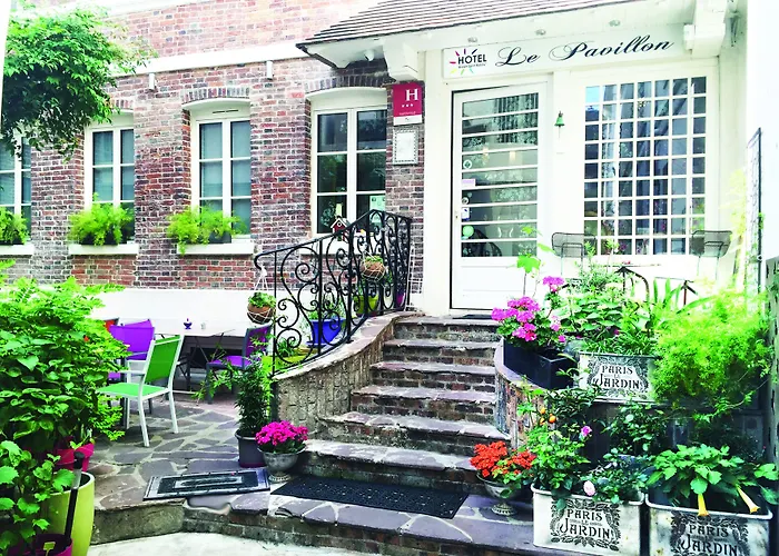 Le Pavillon