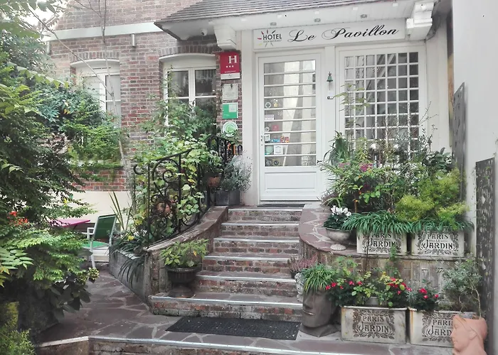 Le Pavillon