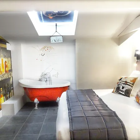 Le Pavillon Hotell Paris