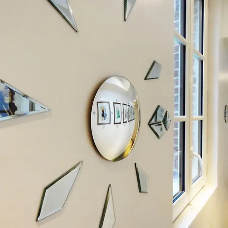 Le Pavillon Hotel Paris