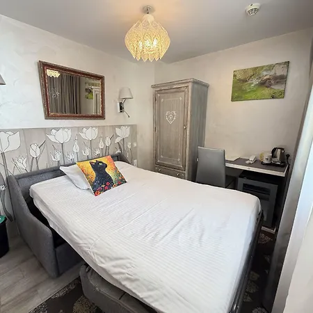 Hotel Le Pavillon 3*