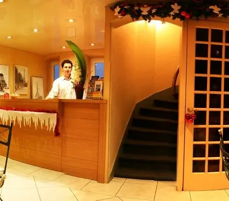 Le Pavillon Hotel 3*