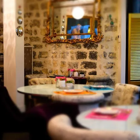 Le Pavillon Hotel 3*