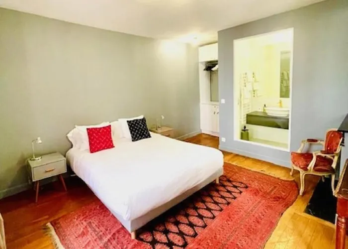 ル　パビヨン　ホテル