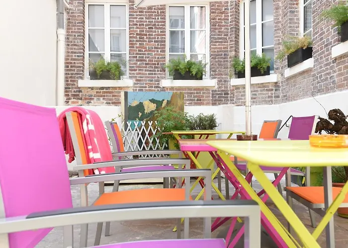 Hotel Le Pavillon 3*