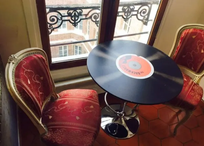 Le Pavillon Szálloda 3*