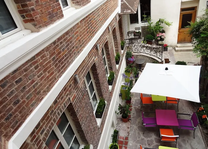 Szálloda Le Pavillon 3*